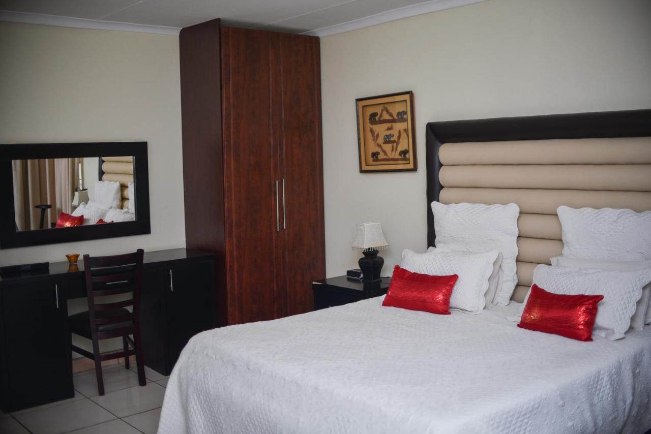 Tshedza Guest Lodge Louis Trichardt Eksteriør bilde